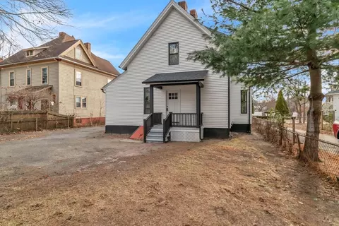 Exterior - 77 Clarendon St, Springfield, MA 01109 photo 5 of 5