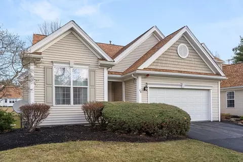 68 Brook Ln #68, Berlin, MA 01503