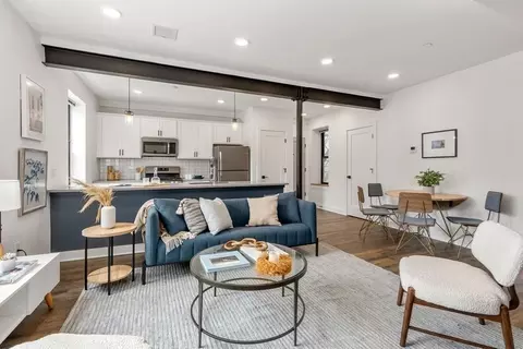 273 Border St #B3, Boston, MA 02128
