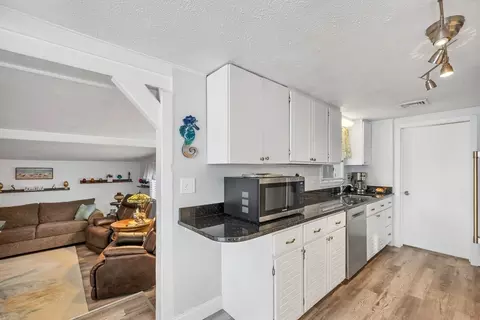 Kitchen - 32 Shirley Ter, Hampton, NH 03842 photo 1 of 3