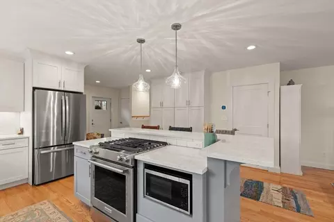 43 Cliff Rd # B, Gloucester, MA 01930 photo 14