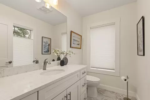 43 Cliff Rd # B, Gloucester, MA 01930 photo 26