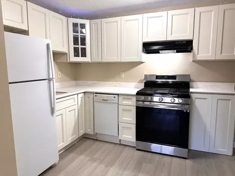 645 W Lowell Ave #23, Haverhill, MA 01832