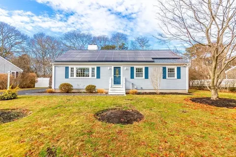 169 Megan Rd, Barnstable, MA 02601