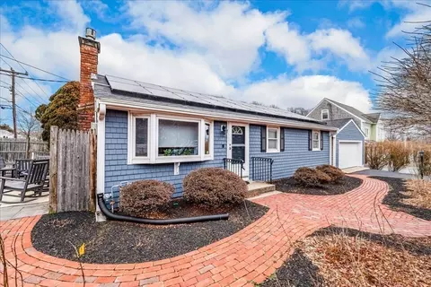 68 Marshall Ave, Marshfield, MA 02050 photo 2