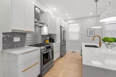 539-543 E 3rd #302, Boston, MA 02127 photo 7