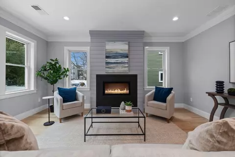 147 Williams St #2, Boston, MA 02130