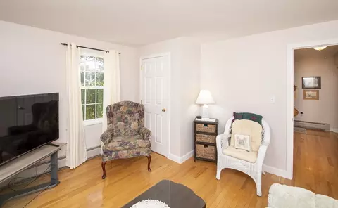 31 Mashpee Neck Rd, Mashpee, MA 02649 photo 12