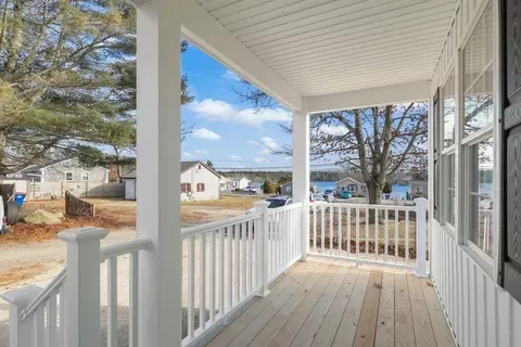 13 Agawam Dr, Wareham, MA 02538 photo 5