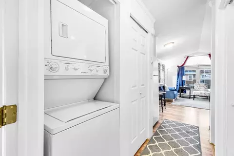 93 Grochmal #96, Springfield, MA 01151 photo 12