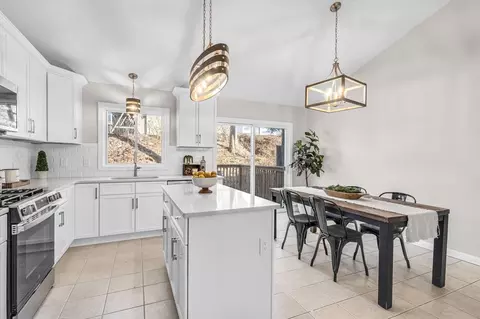 Kitchen - 45 Pocantico Ave, Springfield, MA 01109 photo 3 of 5