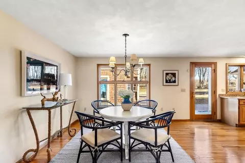 Dining - 147 Cherry St, Gloucester, MA 01930 photo 1 of 5