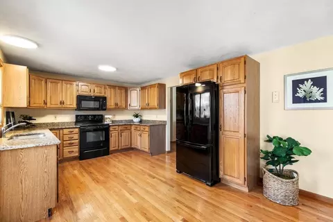 Kitchen - 147 Cherry St, Gloucester, MA 01930 photo 2 of 5