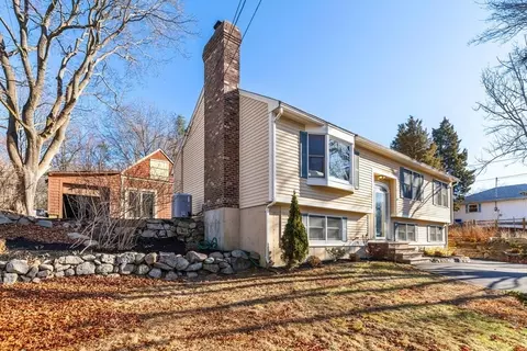 Exterior - 147 Cherry St, Gloucester, MA 01930 photo 7 of 7
