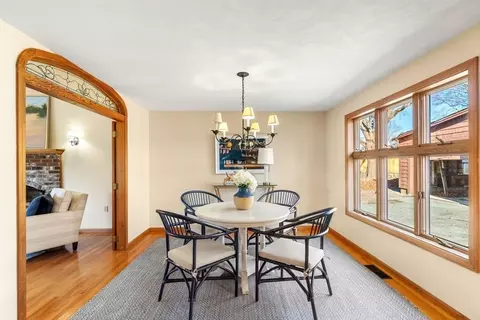 Dining - 147 Cherry St, Gloucester, MA 01930 photo 3 of 5