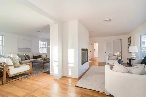 81 Glen St, Dover, MA 02030 photo 11