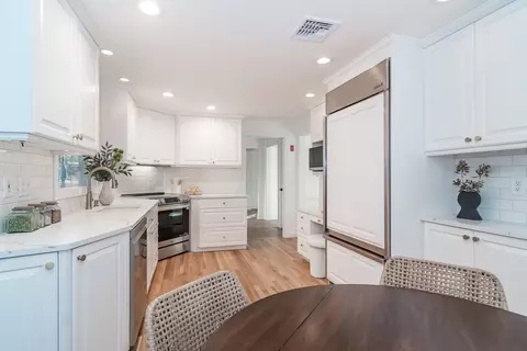 81 Glen St, Dover, MA 02030 photo 12