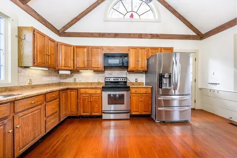 Kitchen - 3655 Main St, Barnstable, MA 02630 photo 3 of 3