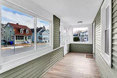 Exterior - 124 Bristol St, Springfield, MA 01109 photo 3 of 5