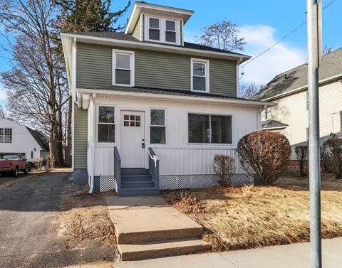 Exterior - 124 Bristol St, Springfield, MA 01109 photo 2 of 5
