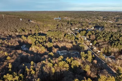 View/Area - 10 Breton Rd, Upton, MA 01568 photo 3 of 4