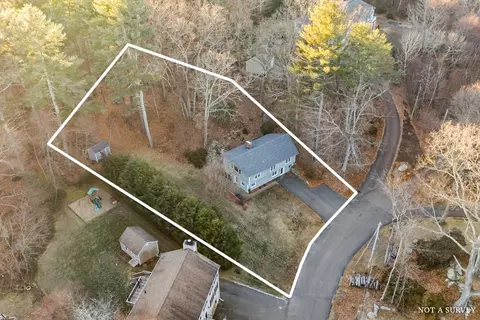 View/Area - 10 Breton Rd, Upton, MA 01568 photo 1 of 4