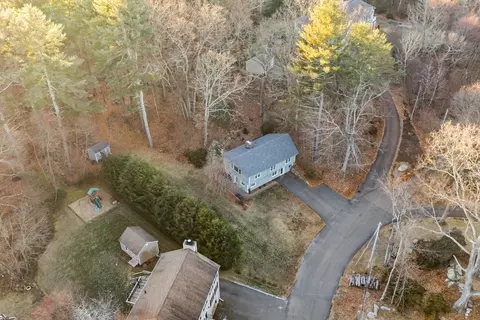 View/Area - 10 Breton Rd, Upton, MA 01568 photo 2 of 4