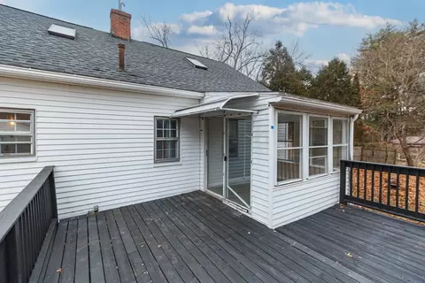 141 Parkerview St, Springfield, MA 01129 photo 41