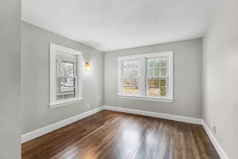 141 Parkerview St, Springfield, MA 01129 photo 20
