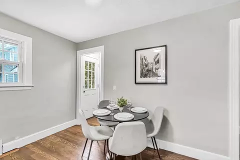141 Parkerview St, Springfield, MA 01129 photo 12