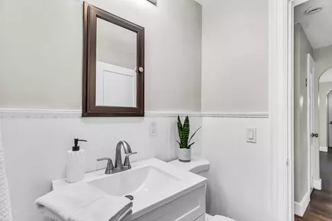 141 Parkerview St, Springfield, MA 01129 photo 19