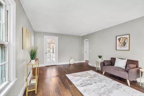 141 Parkerview St, Springfield, MA 01129 photo 14