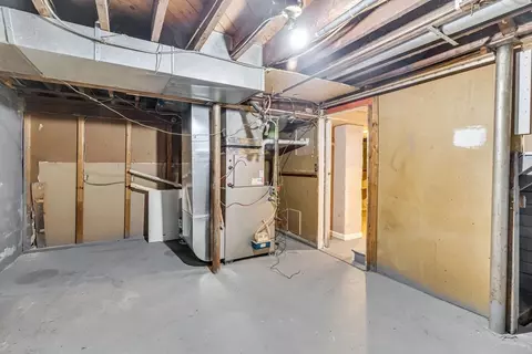 141 Parkerview St, Springfield, MA 01129 photo 38