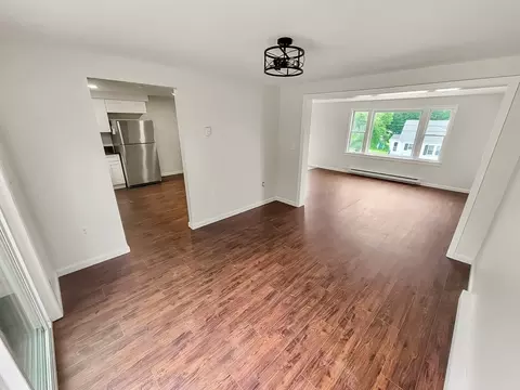 19 Valmor St, Worcester, MA 01604 photo 3