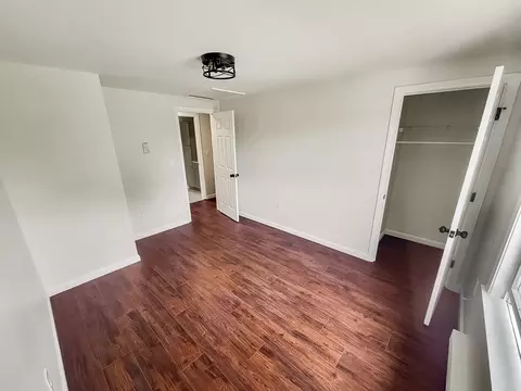 19 Valmor St, Worcester, MA 01604 photo 12