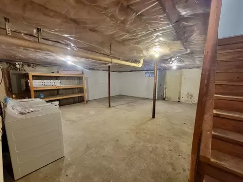 19 Valmor St, Worcester, MA 01604 photo 16