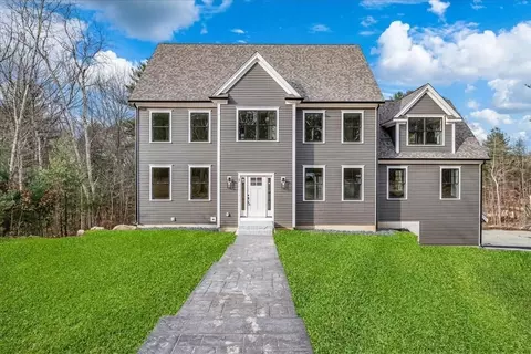 3 Grand Way, Bellingham, MA 02019