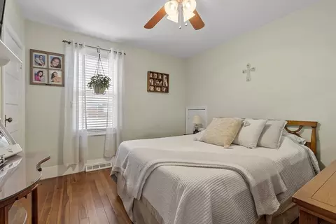 3 Imperial Pl, Worcester, MA 01604 photo 19