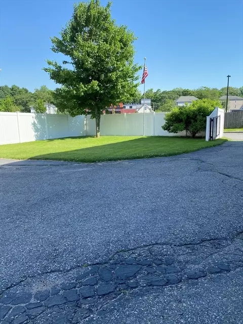 3 Imperial Pl, Worcester, MA 01604 photo 9