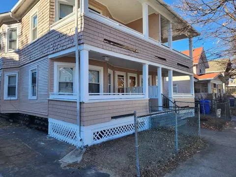 Exterior - 56 Kenyon St, Springfield, MA 01109 photo 3 of 4