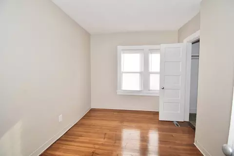 Bedroom - 56 Kenyon St, Springfield, MA 01109 photo 1 of 1