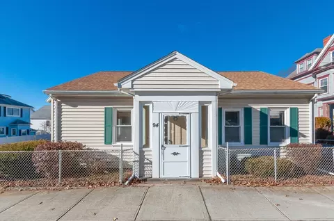 94 June St, Fall River, MA 02720