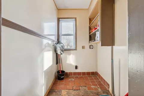 621 Springfield St, Chicopee, MA 01013 photo 8