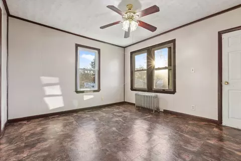 621 Springfield St, Chicopee, MA 01013 photo 6