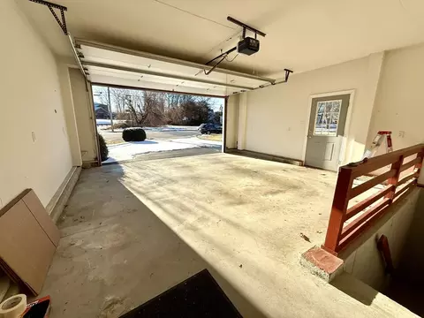 61 Park Ave, Webster, MA 01570 photo 8