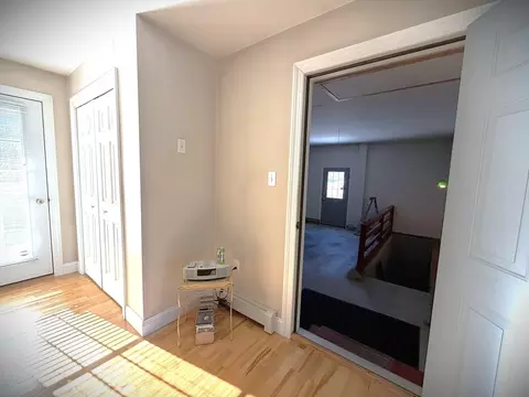 61 Park Ave, Webster, MA 01570 photo 7
