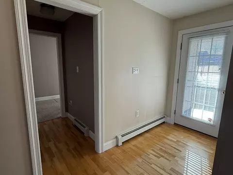 61 Park Ave, Webster, MA 01570 photo 21