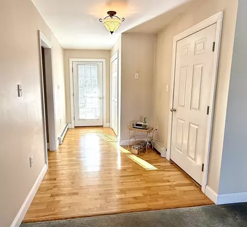 61 Park Ave, Webster, MA 01570 photo 6