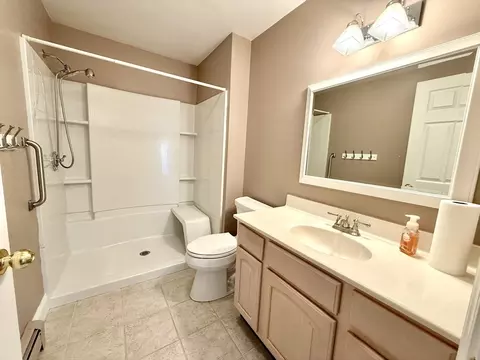 61 Park Ave, Webster, MA 01570 photo 32