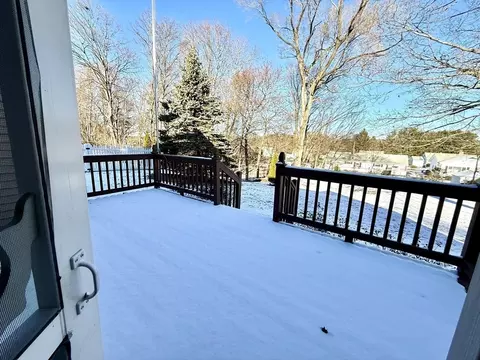 61 Park Ave, Webster, MA 01570 photo 19